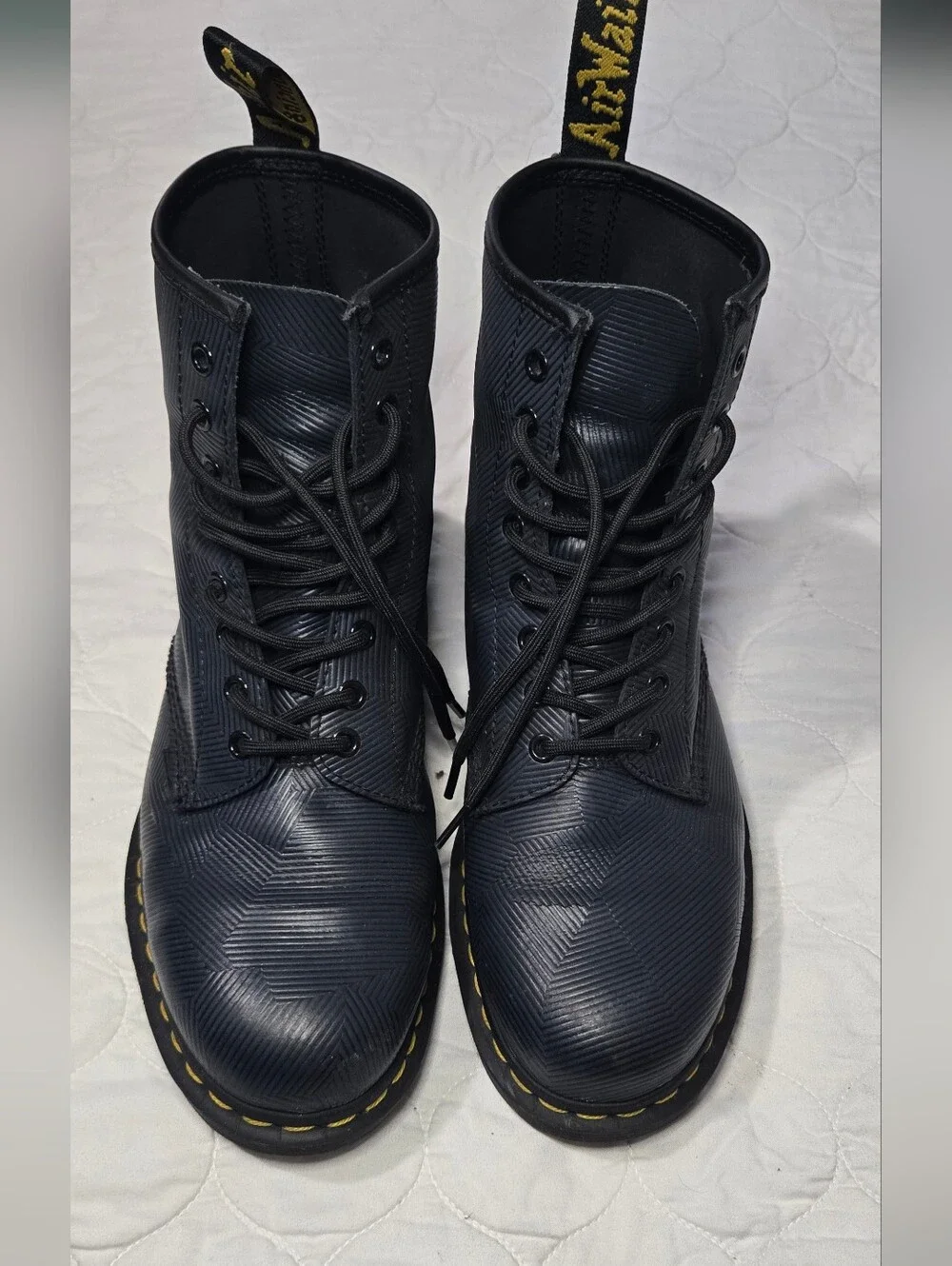 Dr. Martens Men's Dark Blue Lace-Up Leather Boots Size 11 Mens